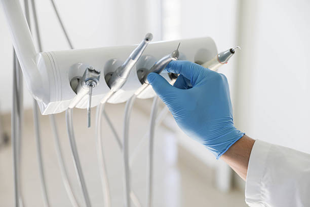 Professional Dental Crowns And Bridges technician working in Carlton, OR